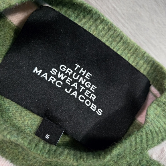 Marc Jacobs The Grunge Sweater - Striped Pink/Green - 100% Wool - Size S - Picture 2 of 9